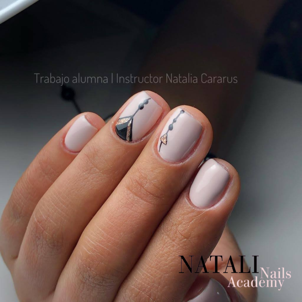 Curso de uñas Santander